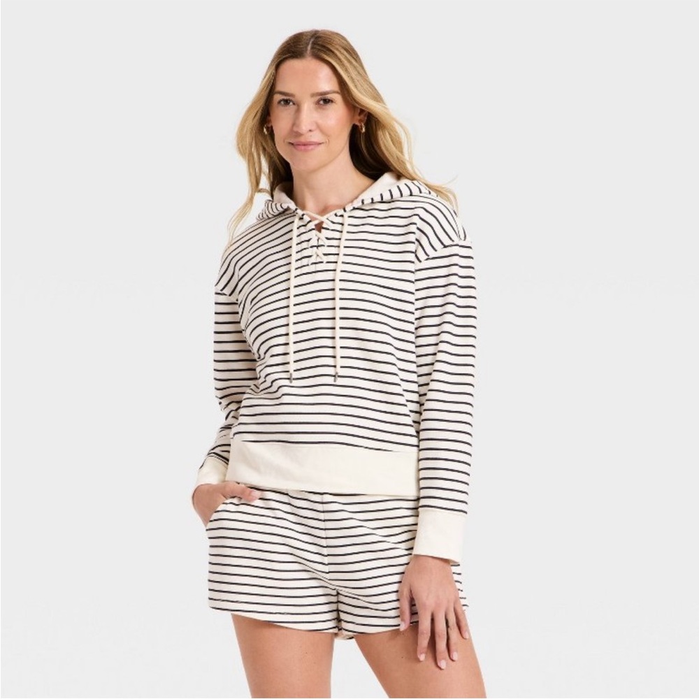 NWT Universal Thread - Women's Lace Up Hoodie Pullover Sweatshirt  Navy Blue Med